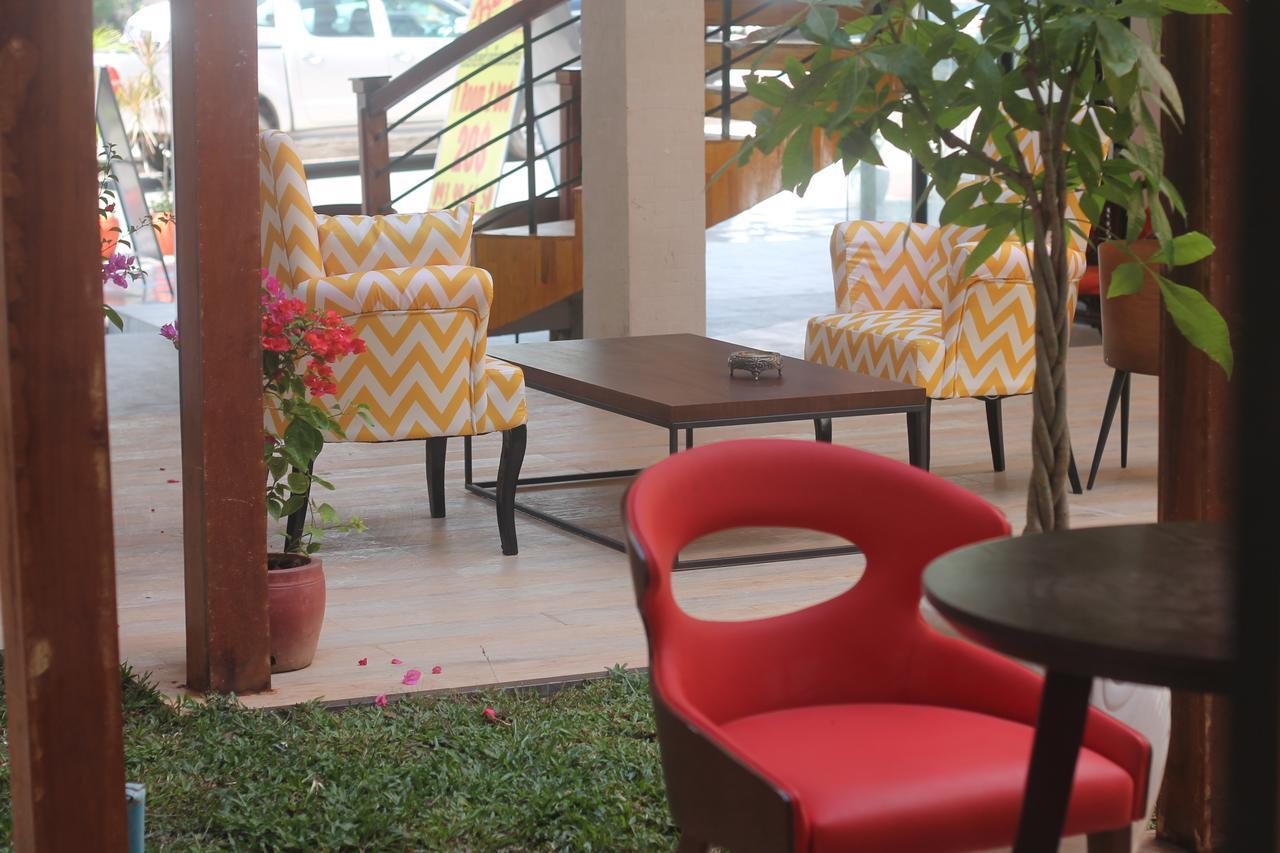 Benny'S City Hotel Sihanoukville Exterior foto